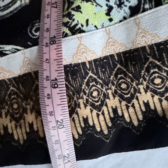 Free People Catch Me If You Can Blouse XSmall Black Boho Leopard Cheetah Top - Picture 9 of 11